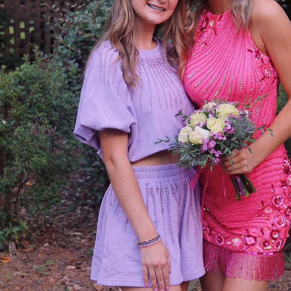 QUEEN OF SPARKLES Lavender Short and top set